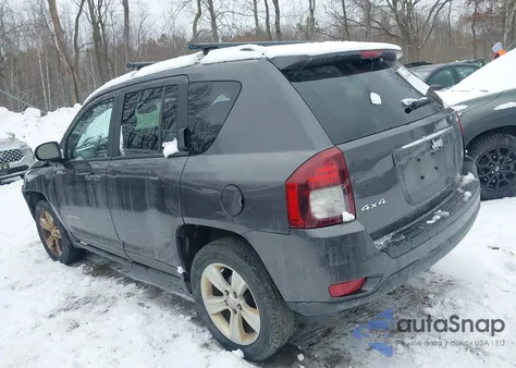 2016 Jeep Compass Latitude из США, поврежденный, VIN 1C4NJDEB8GD572618